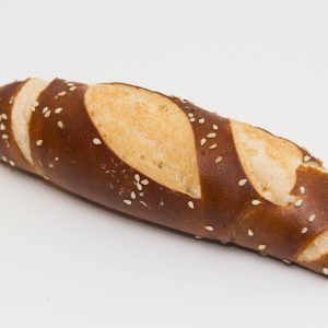 Laugenstängele mit Sesam